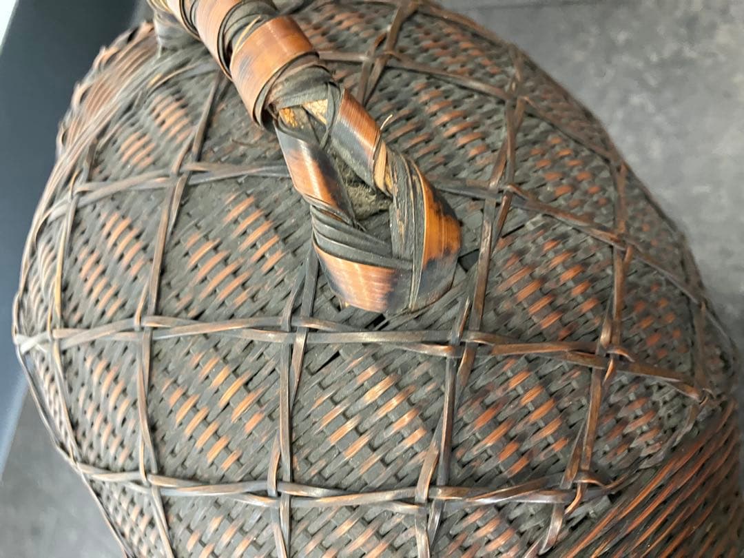 taka！古美術 生花 竹籠 花籠 唐物 花器　三足　古道具　籐