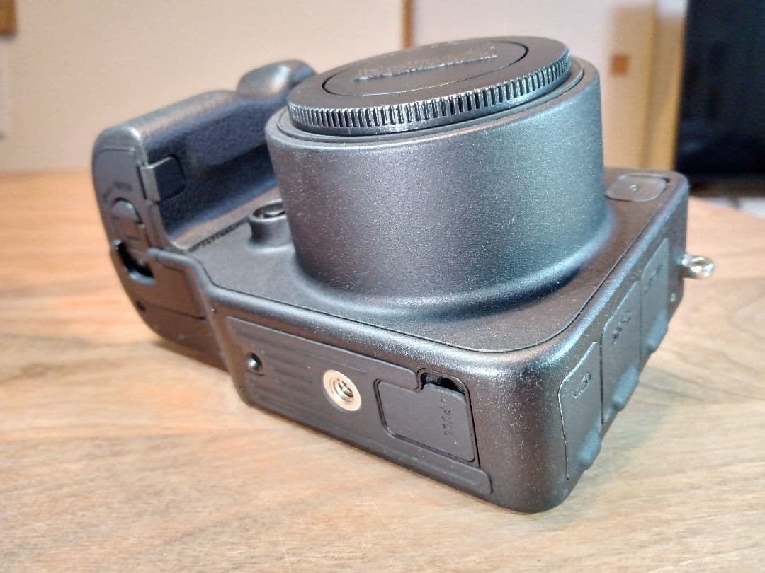 H*o様 【バッテリー計2個+SDカード】SIGMA sd quattro ボデ