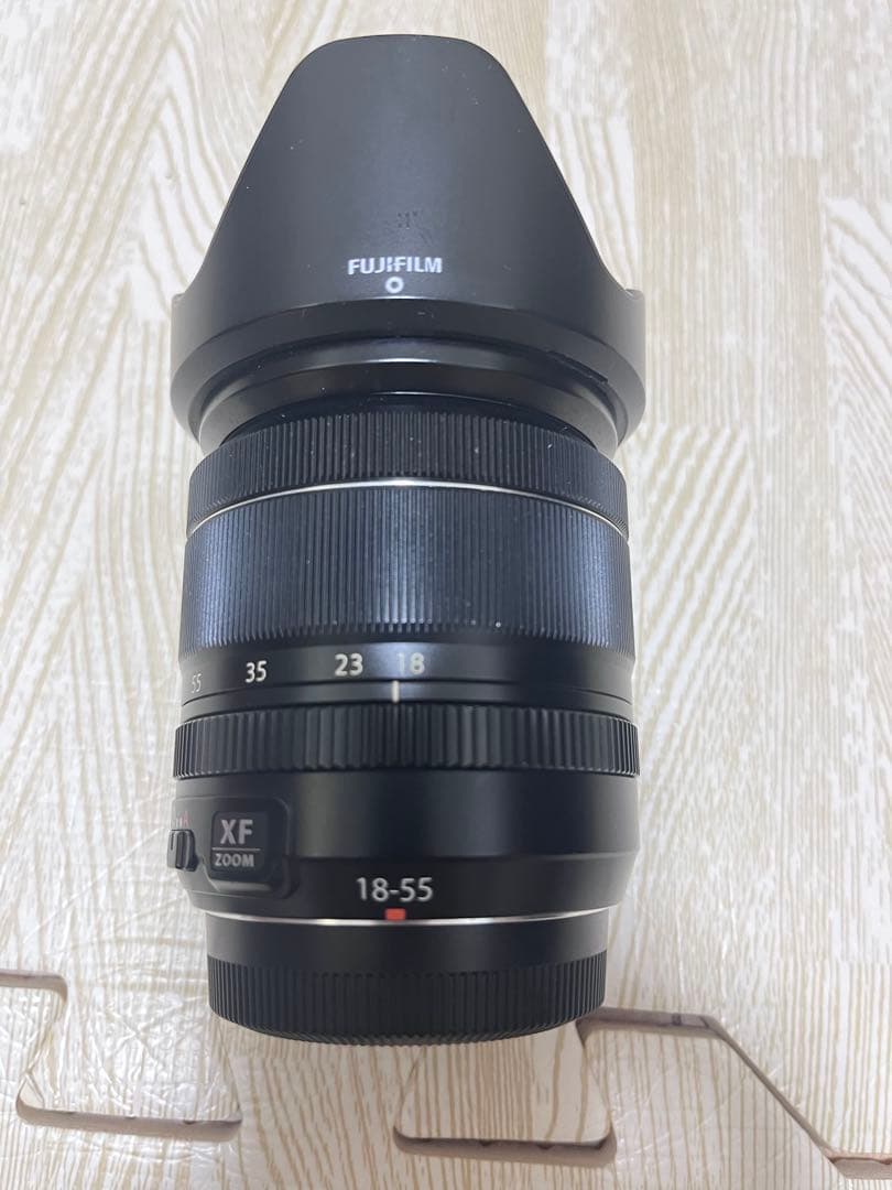 FUJIFILM X-E2 ミラーレス一眼 本体とズームレンズ