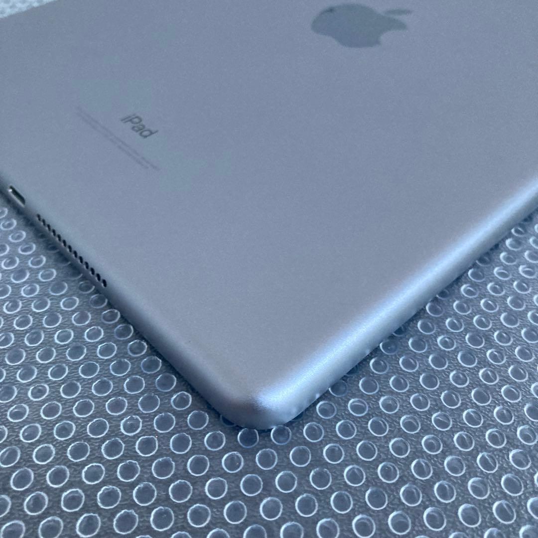 3050【早い者勝ち】電池最良好☆iPad5第5世代 32GB WIFIモデル☆