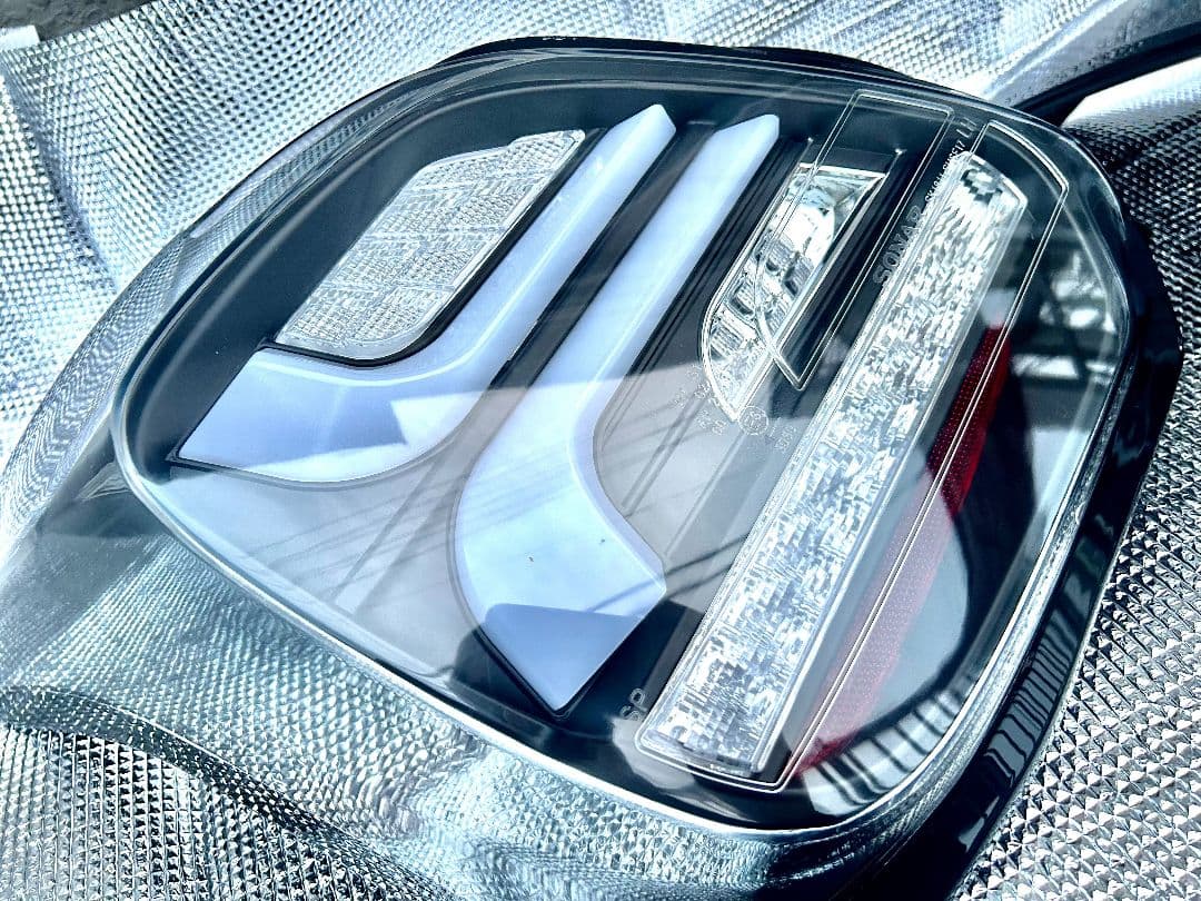 ZC33Sスイフトスポーツ SONAR製LEDテールランプ