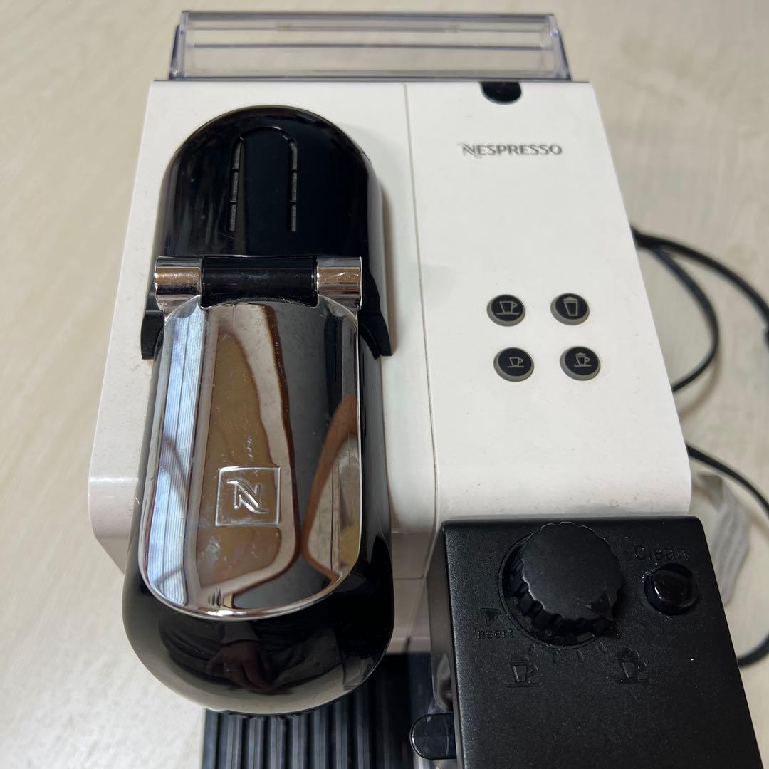 Nespresso カプセル式エスプレッソマシン