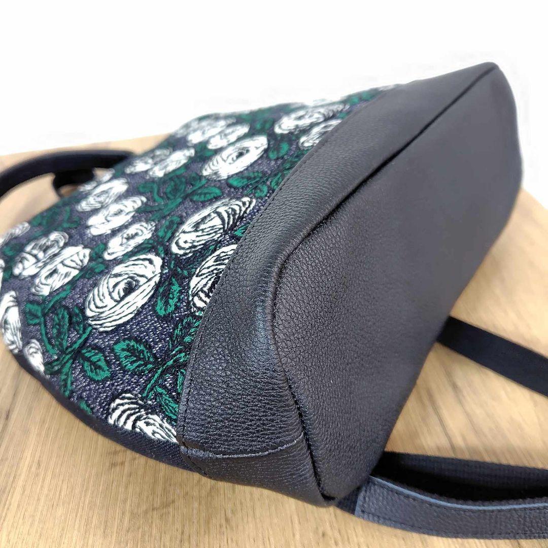 【専用】ミナペルホネン/2025rosyロージィーネイビー/がま口リュック