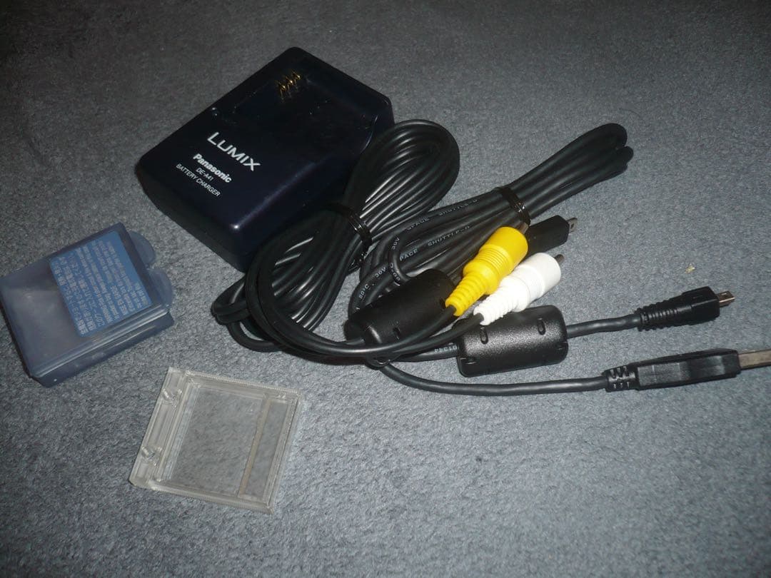 Panasonic DMC-FS2シルバー コンパクトデジタルカメラ