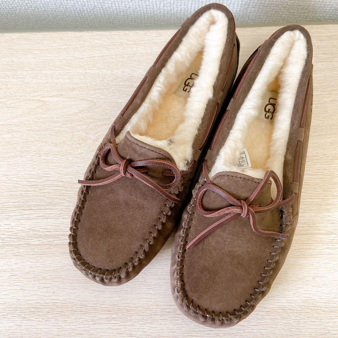 新品未使用　UGG アグ　dakota　モカシン　24cm 美品