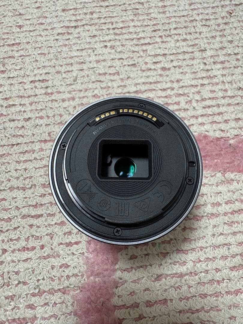 Canon EOS R50 ホワイト 2セットレンズ付きSDカード付き