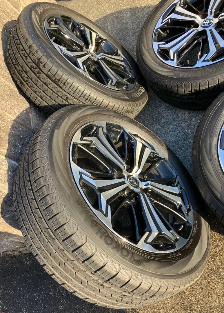 【ピー助】 RAV4 PHV 19インチ 純正ホイール＋タイヤ４本セット