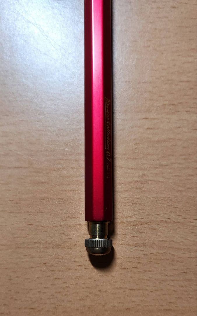 カヴェコスペシャル レッド シャープペン 0.7mm（クリップ付き）