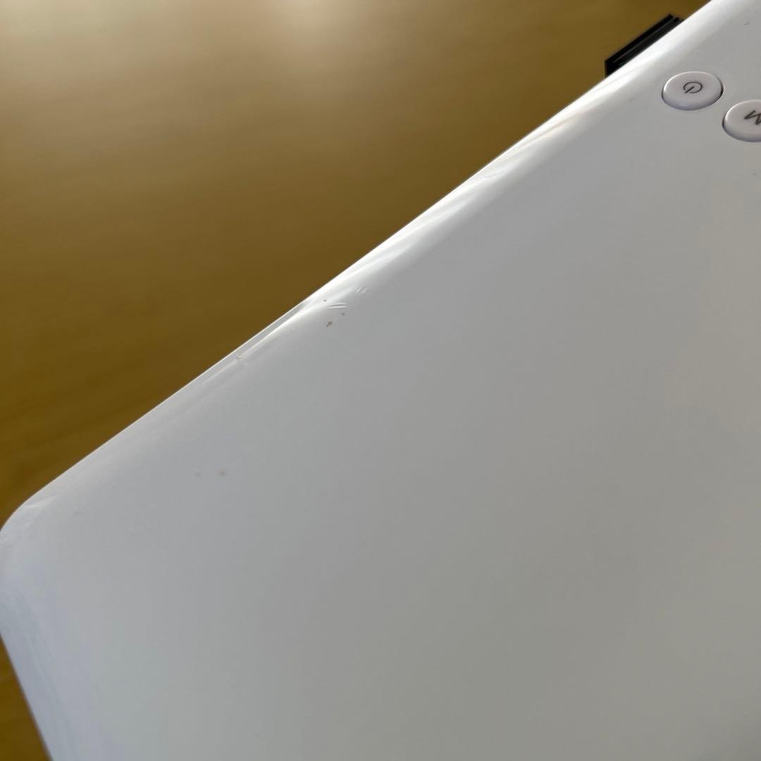 スマホ型プロジェクター　KABENI