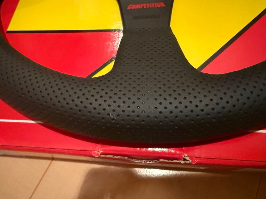 MOMO COMPETITION モモ　コンペティション35φ 日本正規品