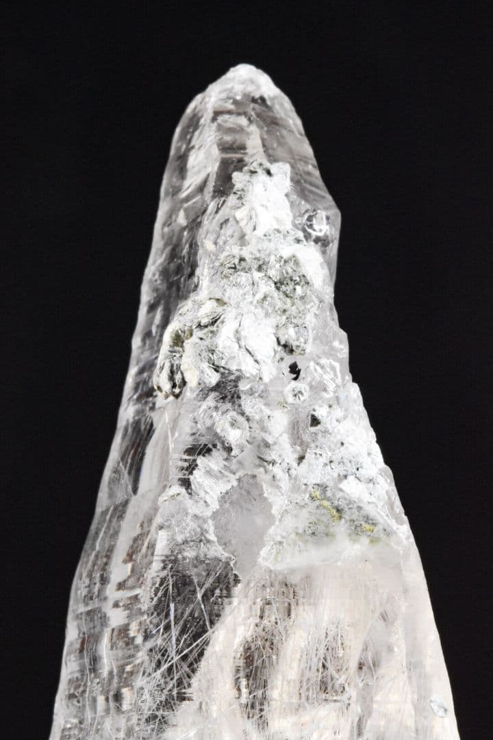 パキスタン スカルドゥ産 トレモライトインクォーツ