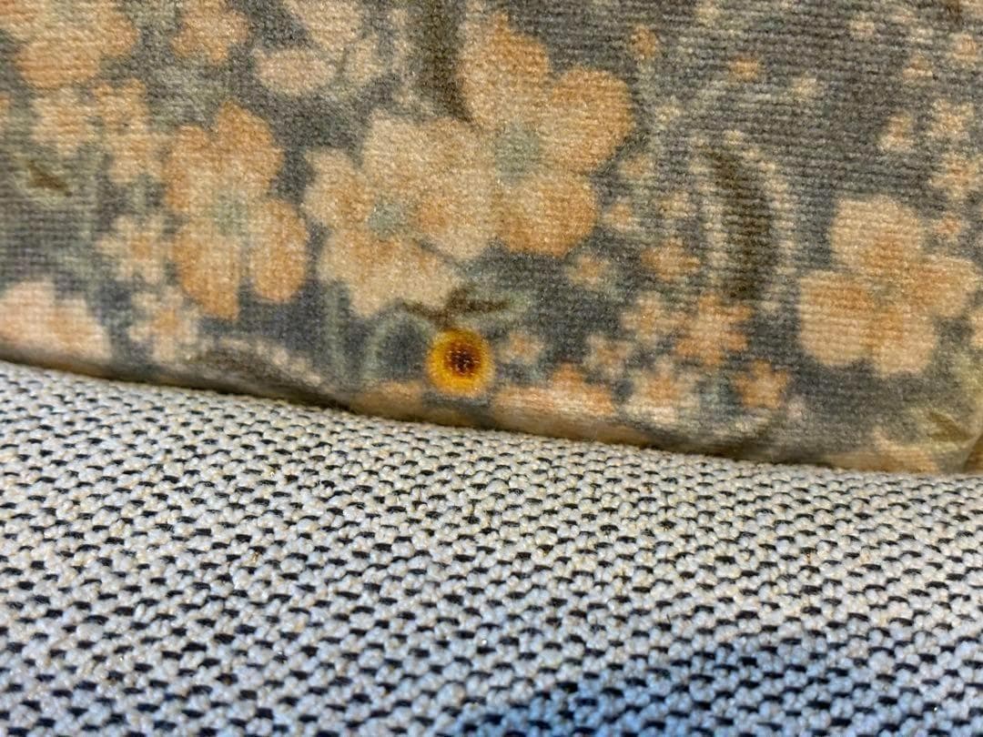 ①　リメイク品　尾州生地　ホワイト座面　カリモク　コロニアル　アームソファ　NI