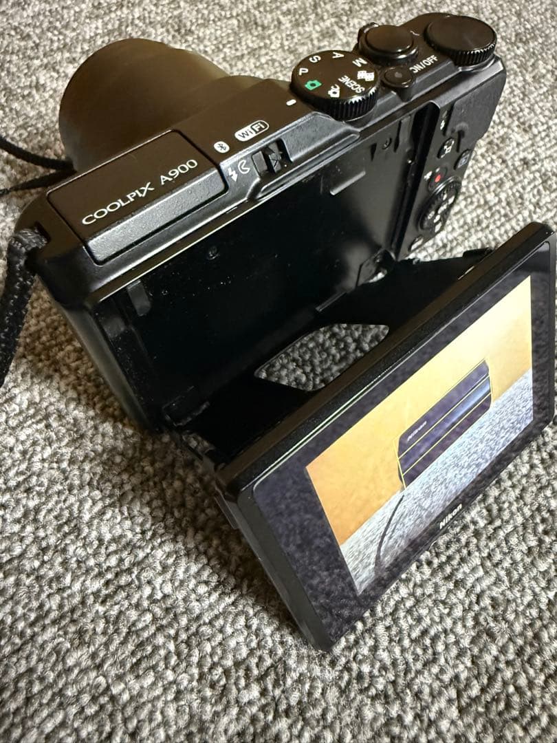 断*離様 Nikon cool pix A900 本体