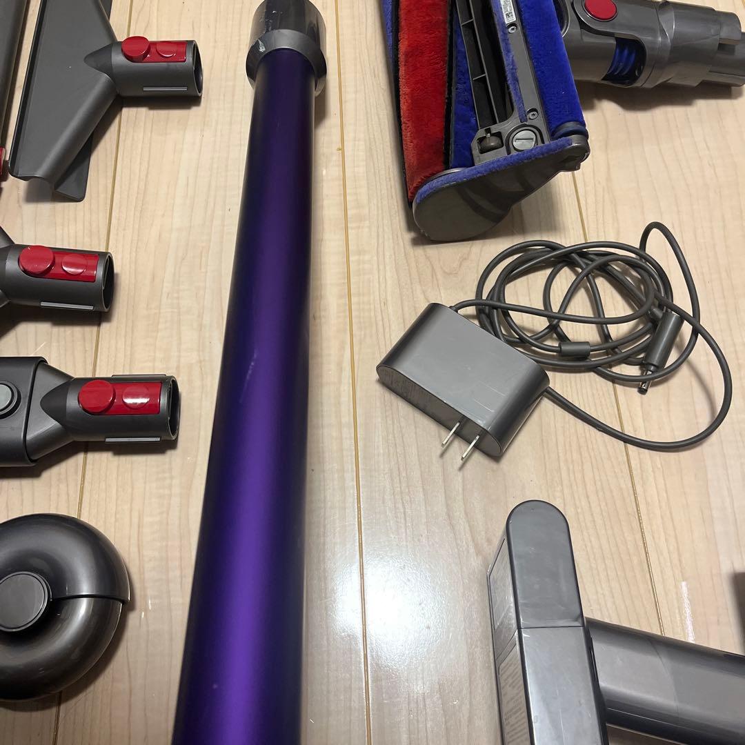 ④ すぐ使える！動作品！dysonダイソンコードレスクリーナー純正SV10K