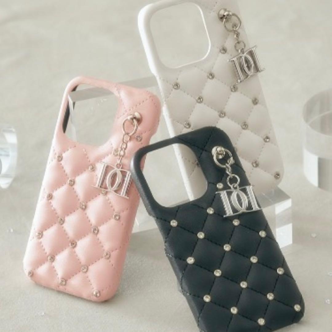 Darich キルティングDDチャームiPhone16Proケース　ダーリッチ