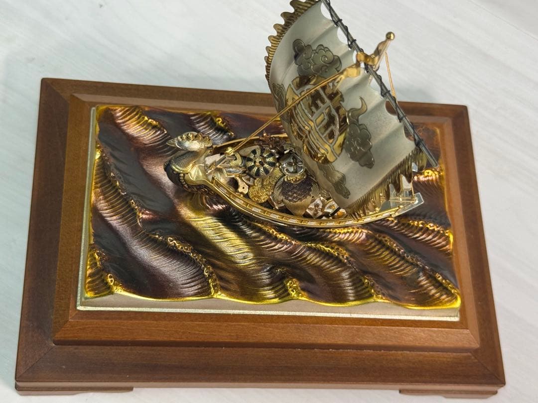 関　武比古　銀製　宝船 ガラスケース付き