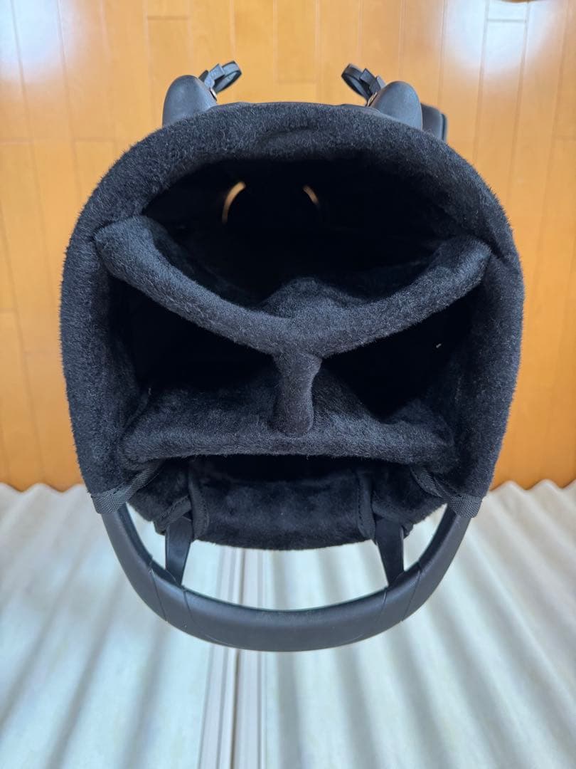 テーラーメイド　ステルス　スタンドバッグ 赤黒