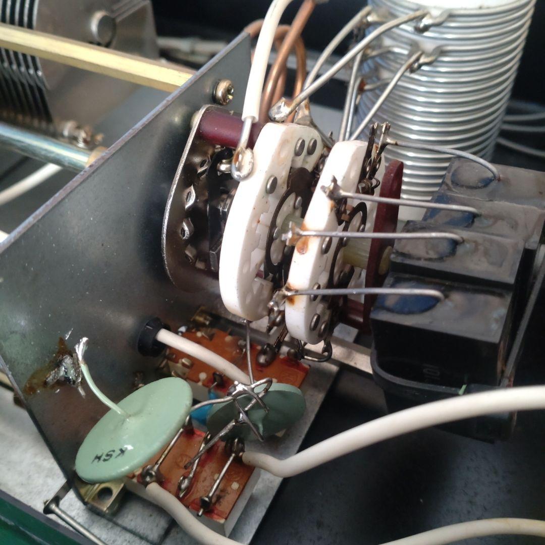 DAIWA　CNW-518 アンテナチューナー　1kw 大容量　電源ケーブル