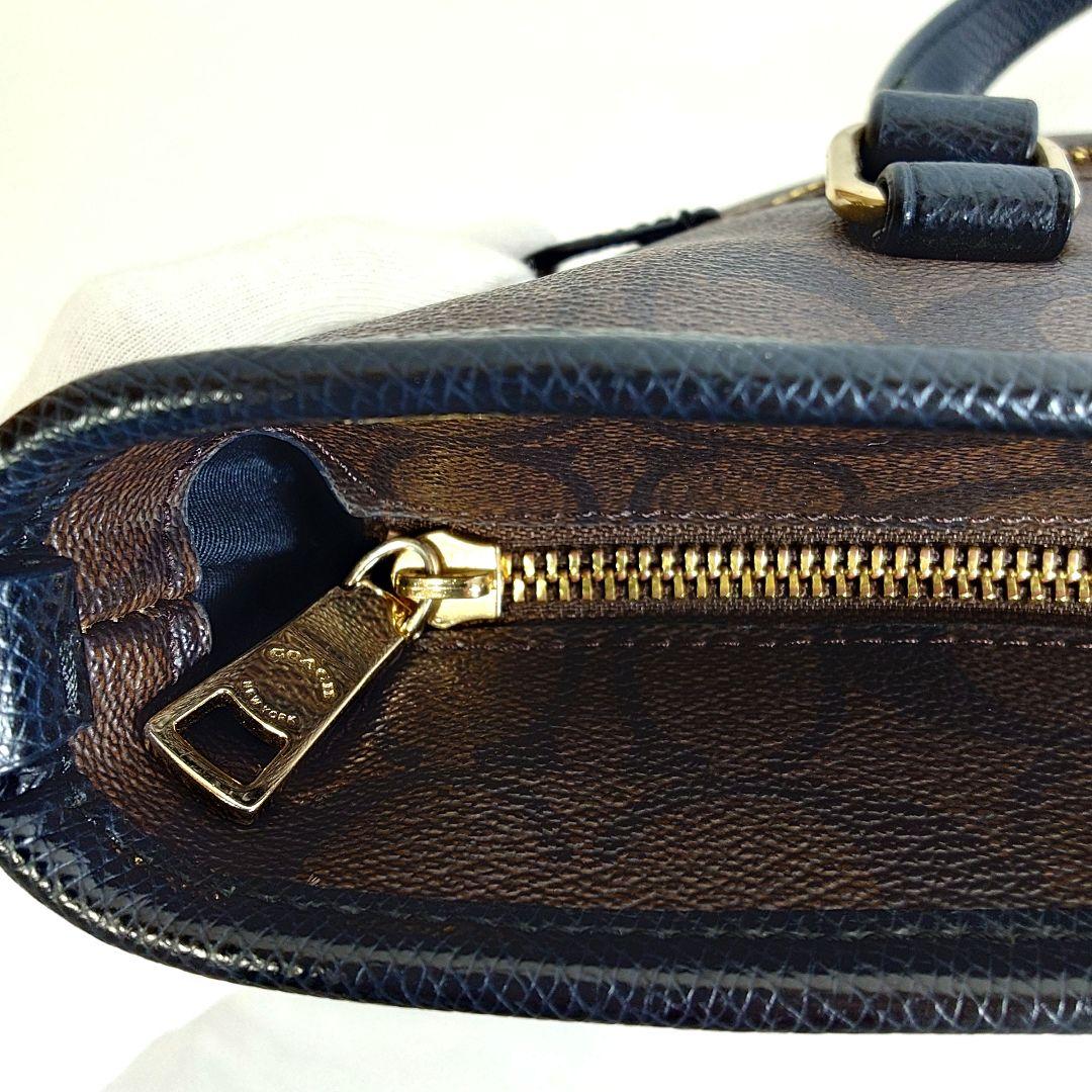 美品 コーチ シグネチャー トートバッグ　 型番F34603