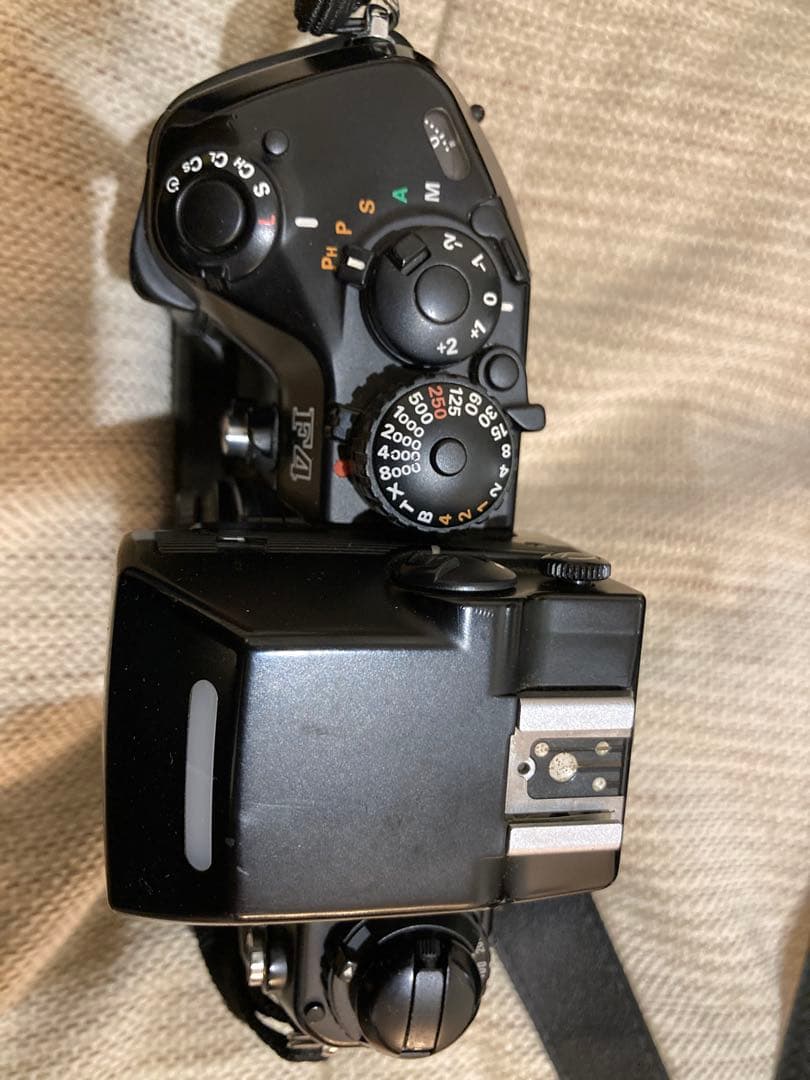 パ*コ様 使用感あり　Nikon F4 一眼レフカメラ MB-21付き　レンズ四