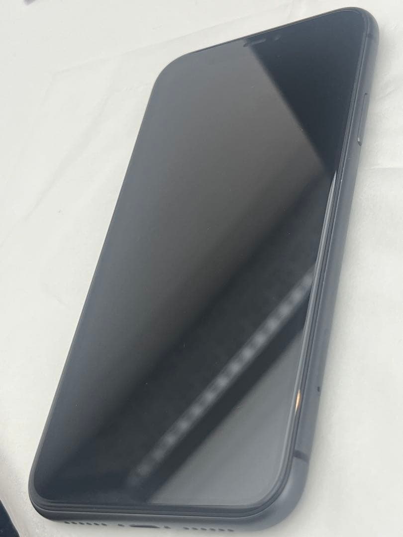 iPhone11 ブラック 128GB Apple