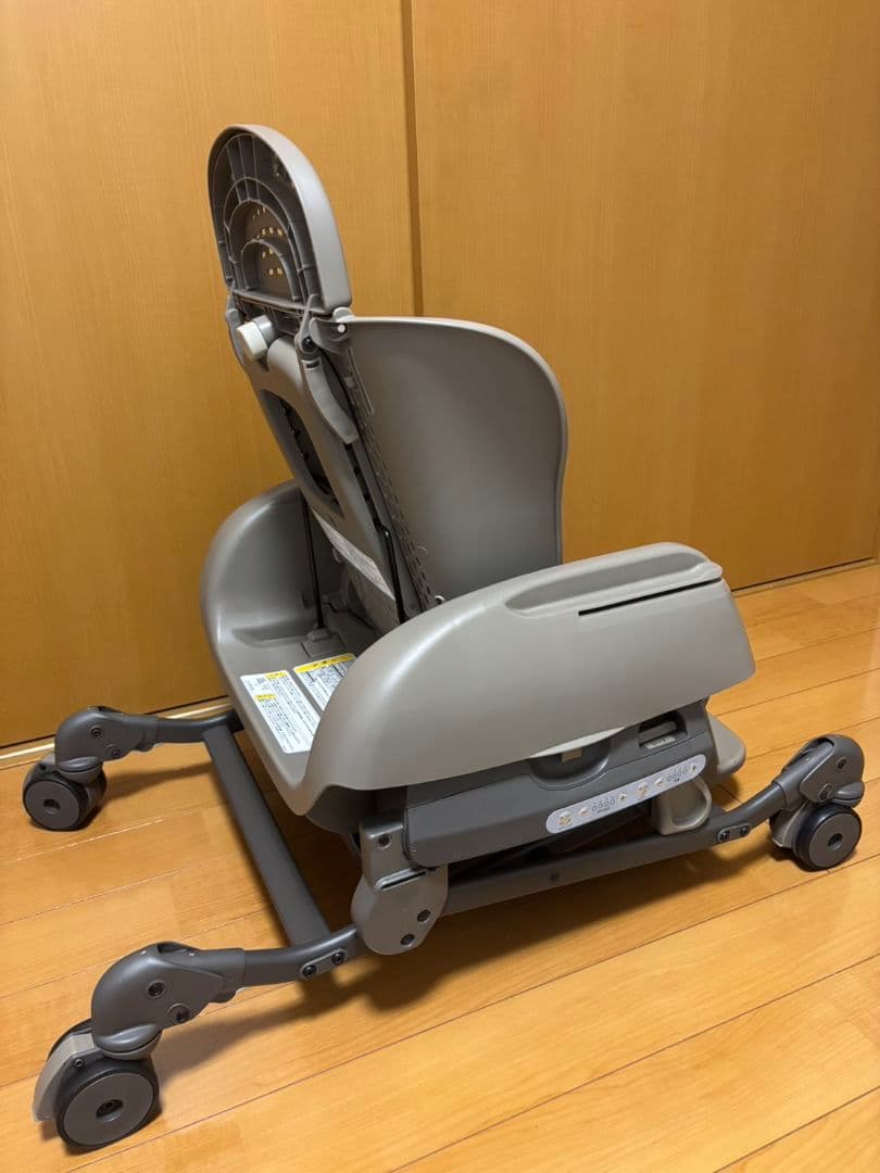 Combi ネムリラ AUTO SWING WING BEDi Long EG