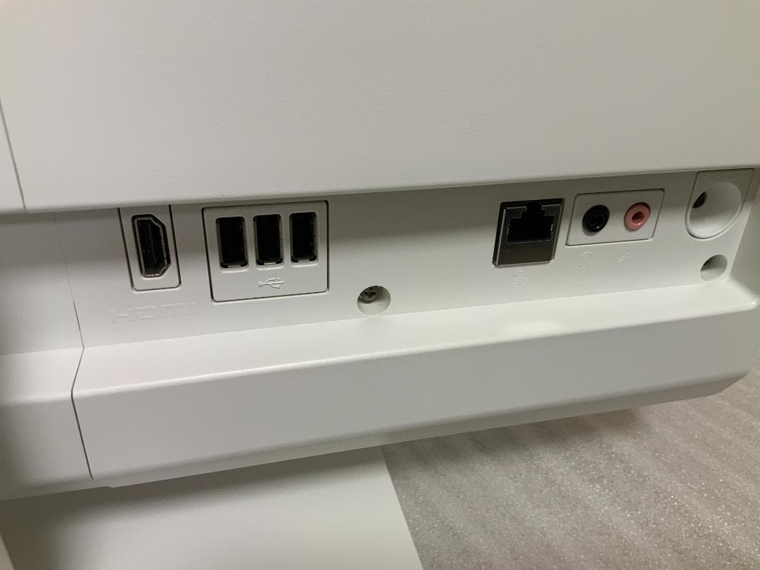 富士通FMVF77GDW/Win11/i7/8GB/2TB/BD/TV視聴可