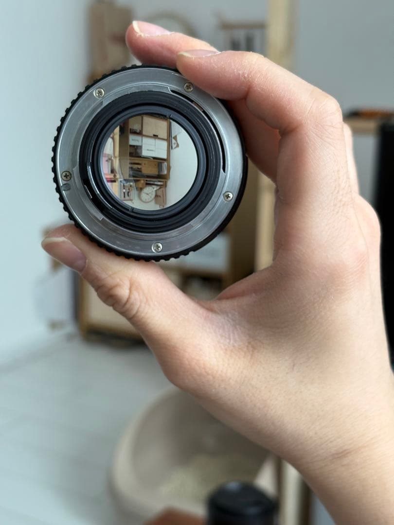 PENTAX MX SMC PENTAX-M 50mm f/1.4レンズ付き。