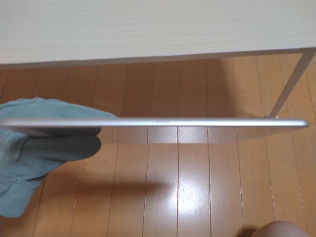 Apple iPad 10.2インチ シルバー 本体、128GB