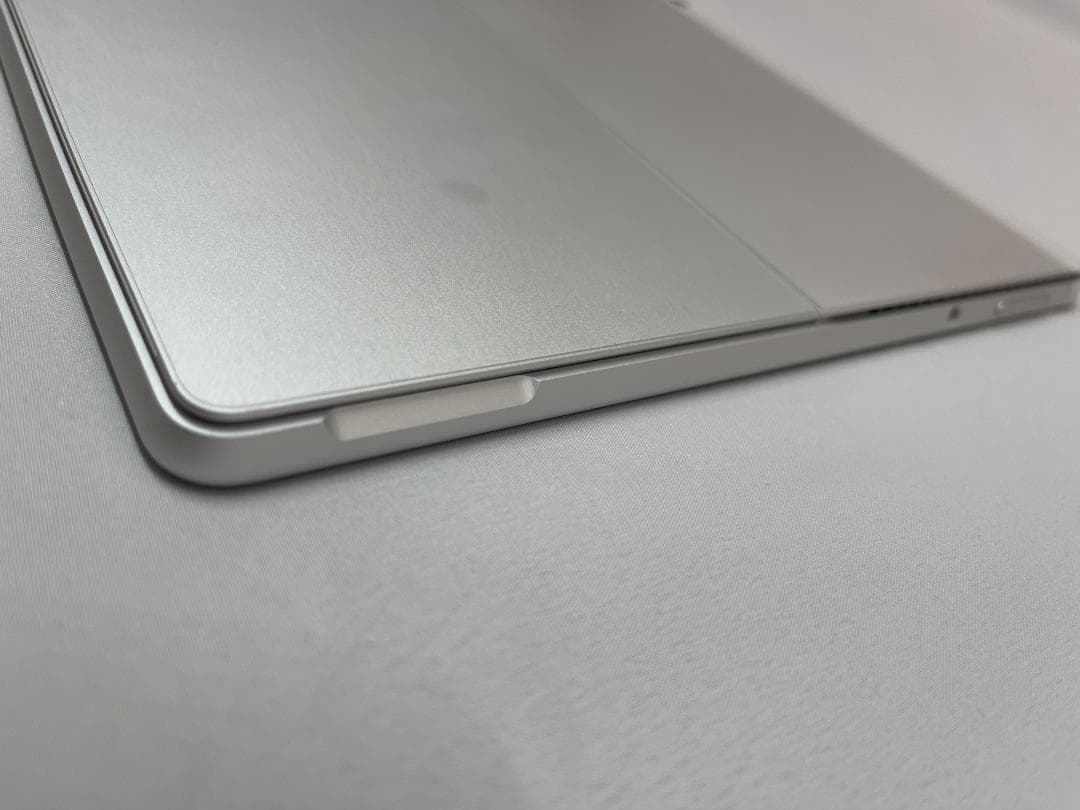 Surface Pro8　Core i5・16GB・LTE・キーボード・ペン付き