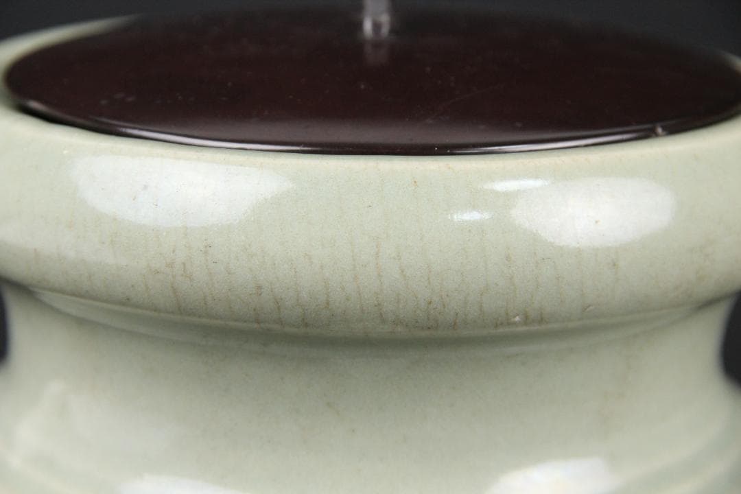 唐物　明～清　七官青磁　青瓷　耳付水指　茶道 　龍泉窯　FJ21-4