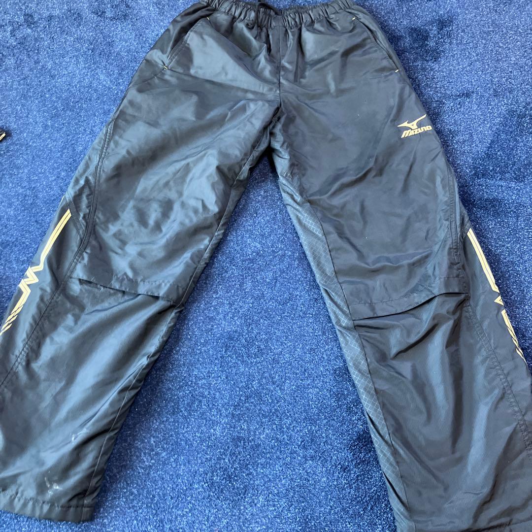 Mizuno ウィンドブレーカー 上下セット ブラック　ブレスサーモ厚手