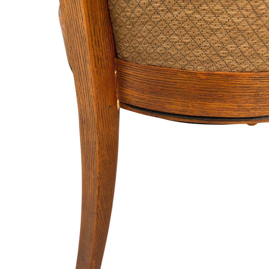 ② アンティーク 椅子 ヴィンテージ インテリア 木製チェア　スタッズ　ベージュ