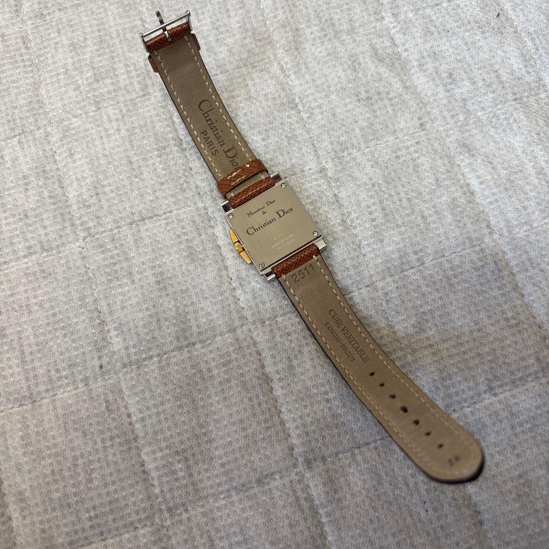 CHRISTIAN DIOR　スクエア　腕時計　レザーベルト