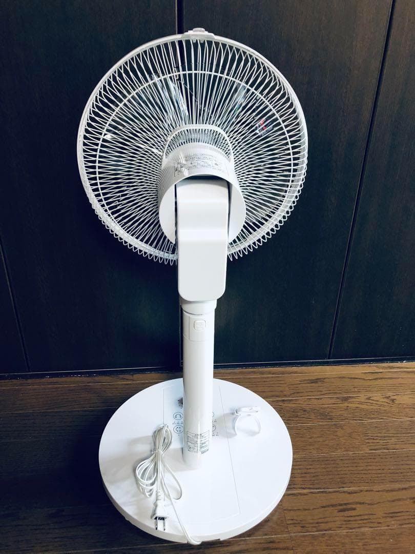 【美品】上下左右自動首振り DCモーター サーキュレーター 扇風機 リモコン付