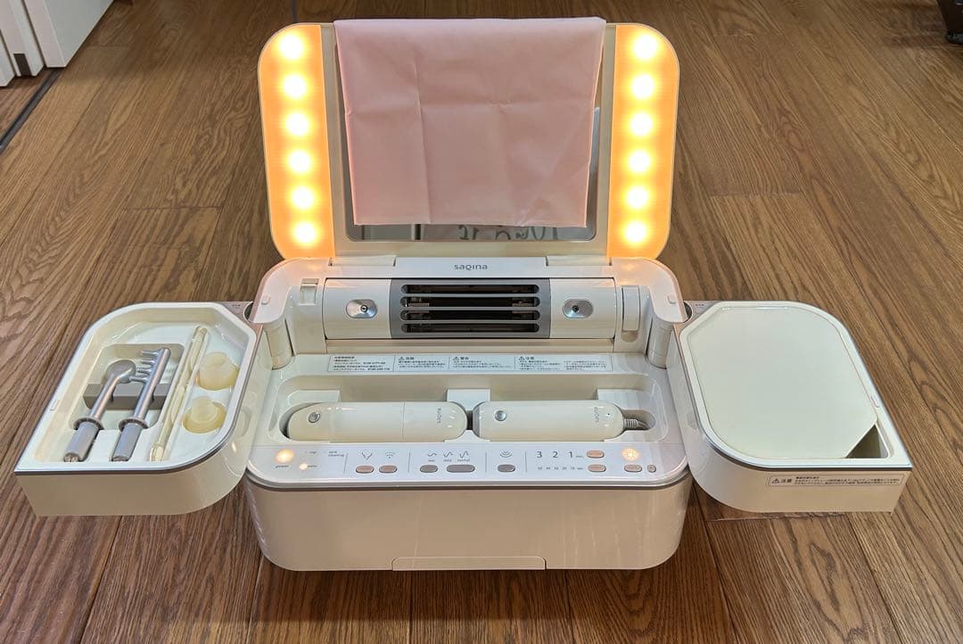 サキナ　ビジュー　動作確認済み　付属品完備