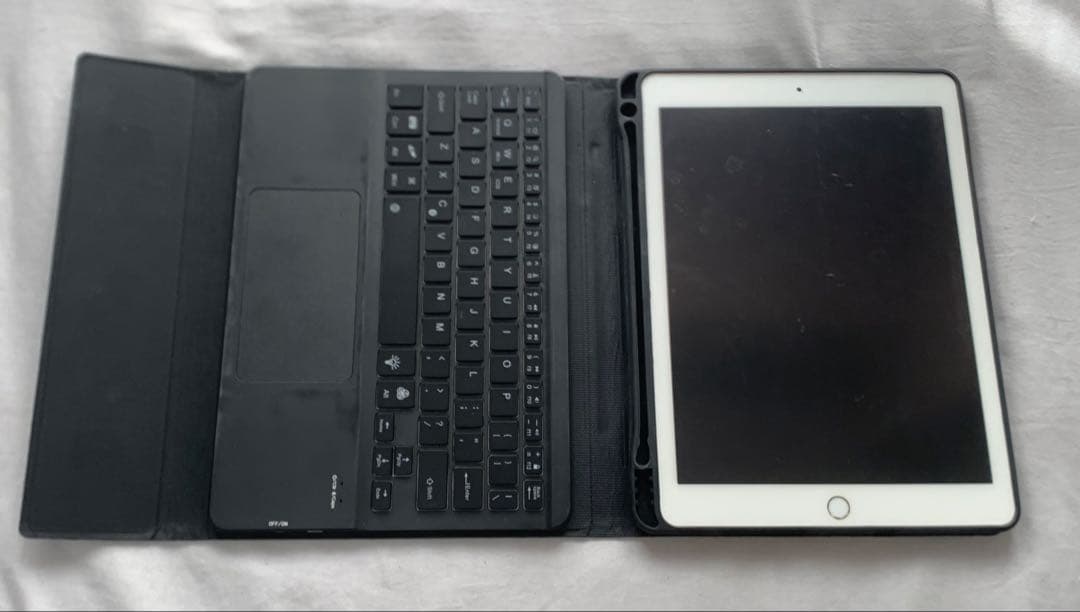 iPad Pro 9.7インチ 128GB シルバー A1674