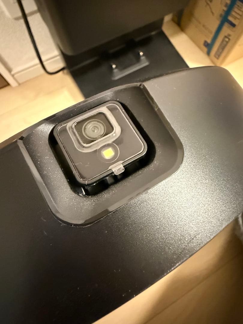 ルンバ　Roomba J7+ 使用回数3回程度、箱無しのため格安です！