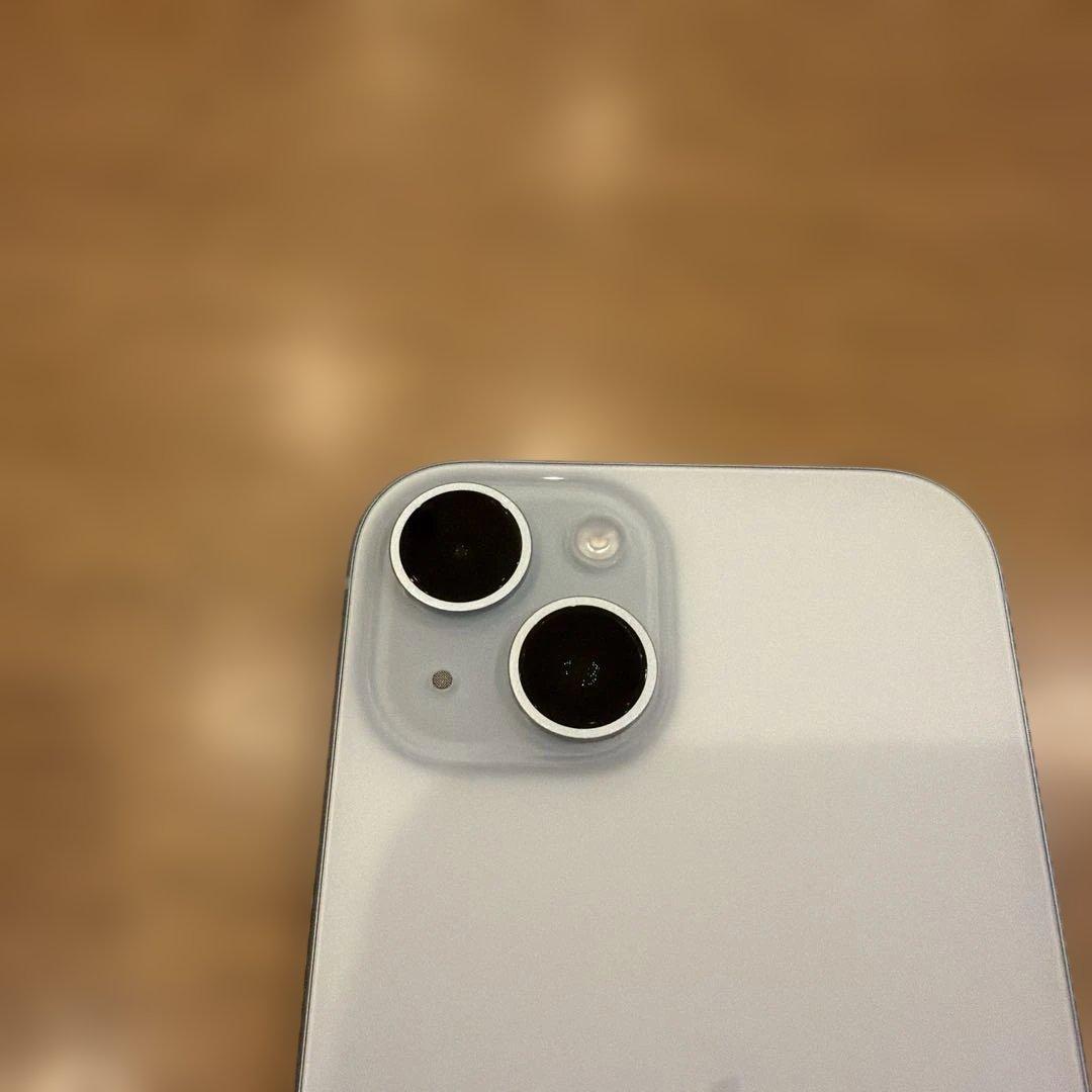 iPhone 15 128GBブルー 本体 ケーブル・フィルム・ケース付き！