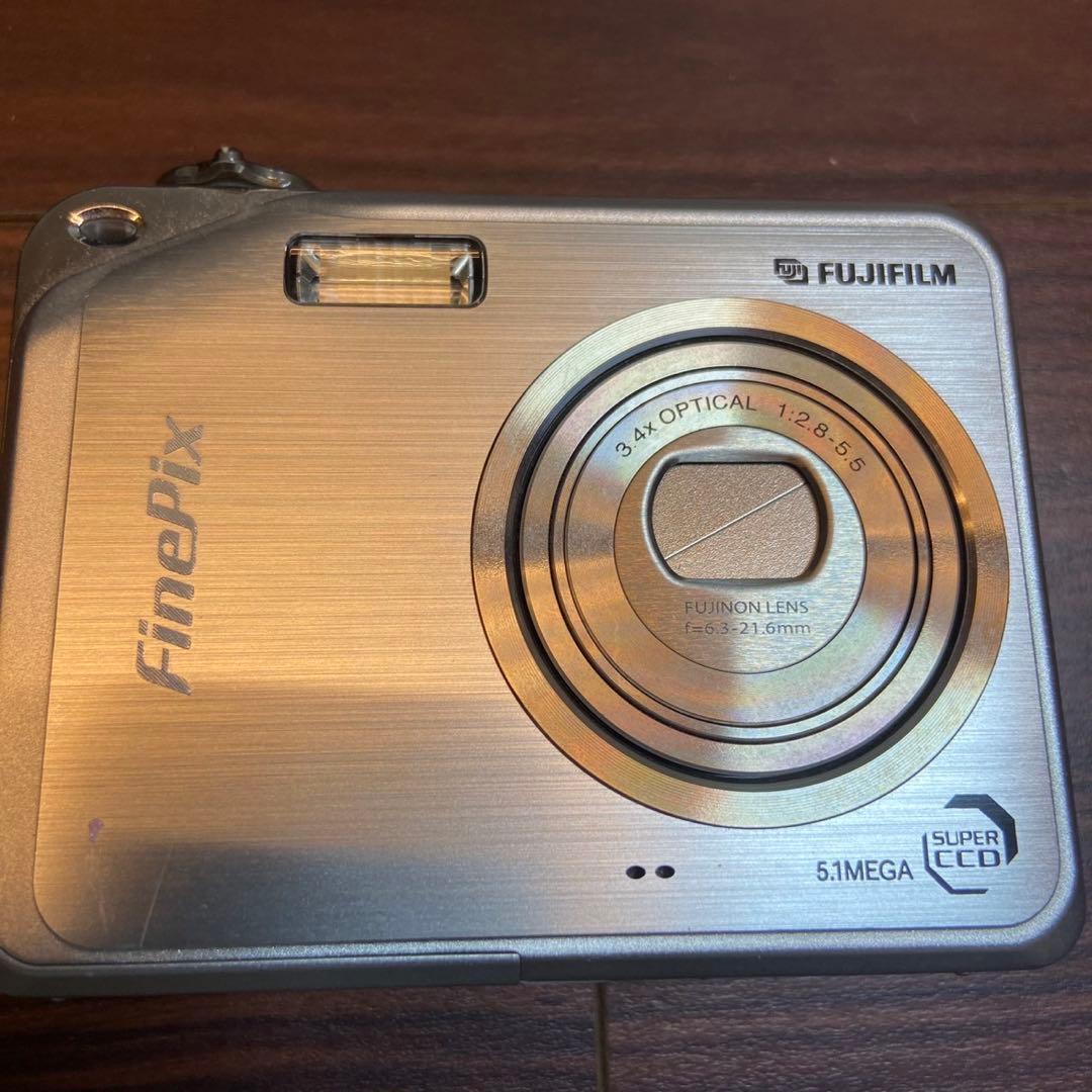 FUJI FILM FinePix FINEPIX V10 デジカメ 5502