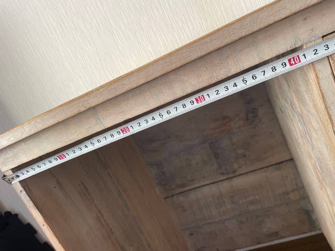 小振りなアンティーク机　デスク　古材　ビンテージ　ホワイト　ファニチャー