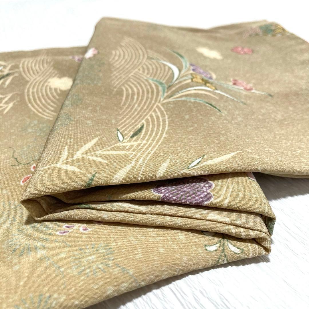 【美品✨】東レシルック　洗える着物　小紋　四季草花　くすみの黄　トールサイズK7