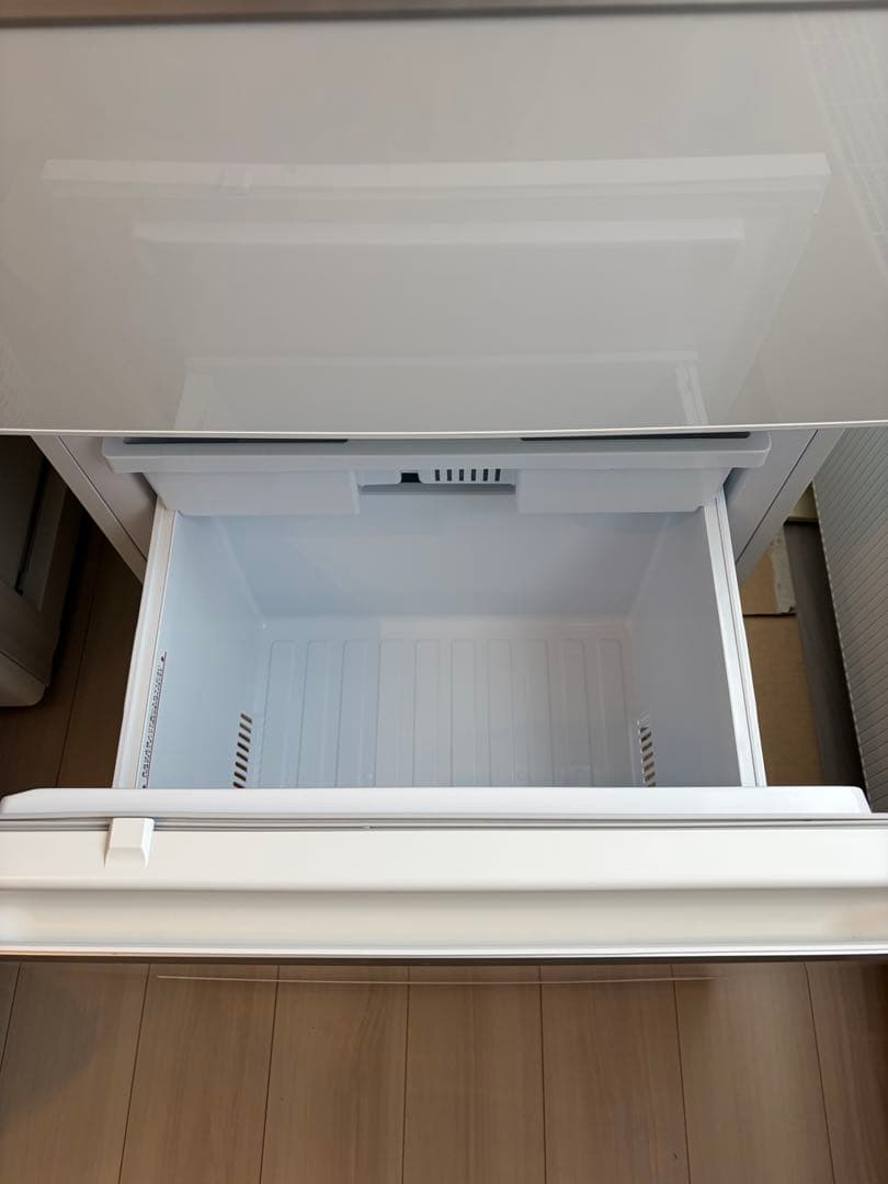 【札幌市引取限定】三菱電機 MR-CX33H-W 冷蔵庫 330L