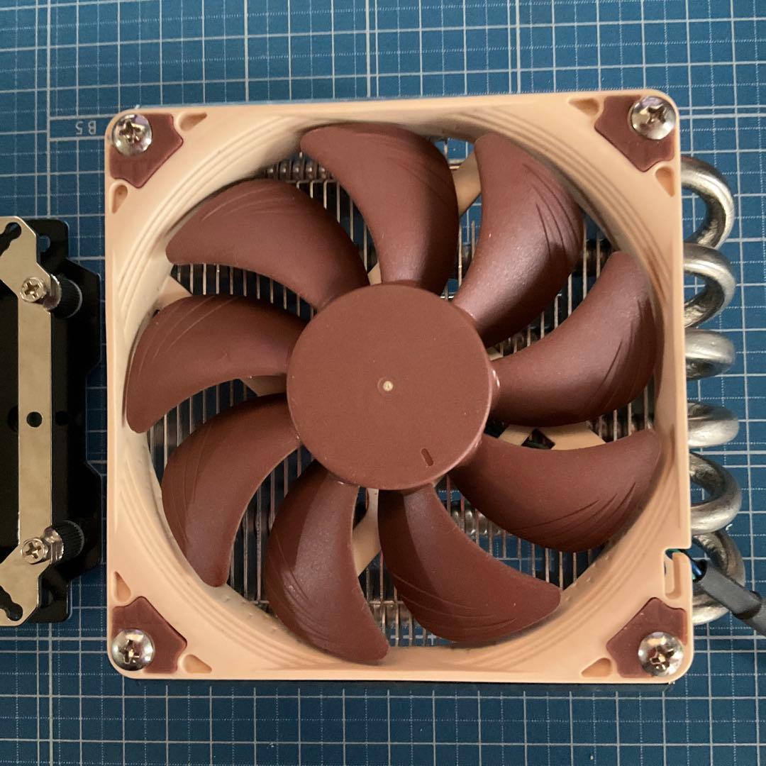 NF-F12 industrialPPC-2000 PWMファン 3個とおまけ