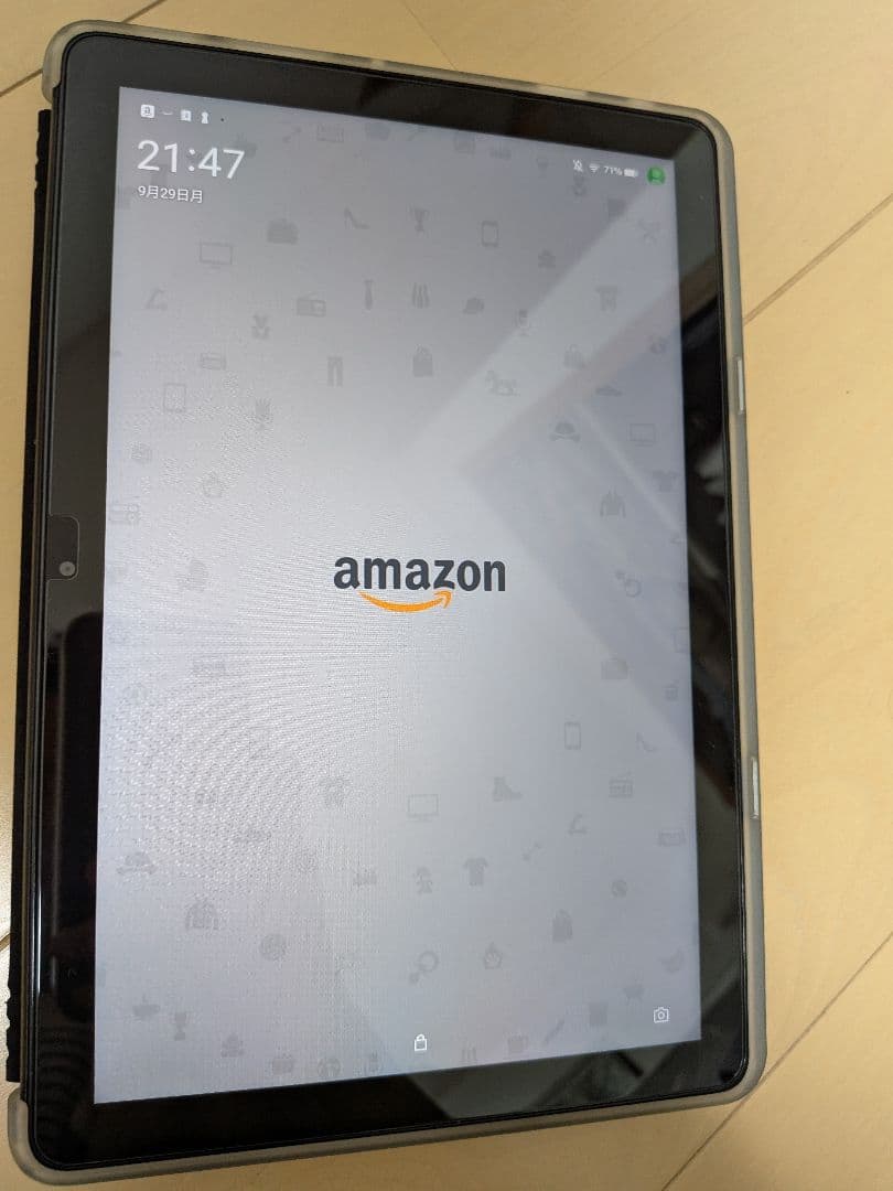 Fire HD 10(第13世代) 32GB 美品　※保護ガラス、カバー付