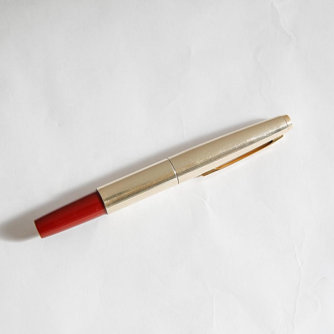希少 PILOT パイロット Short ポケット万年筆 伸縮式 14K 中古