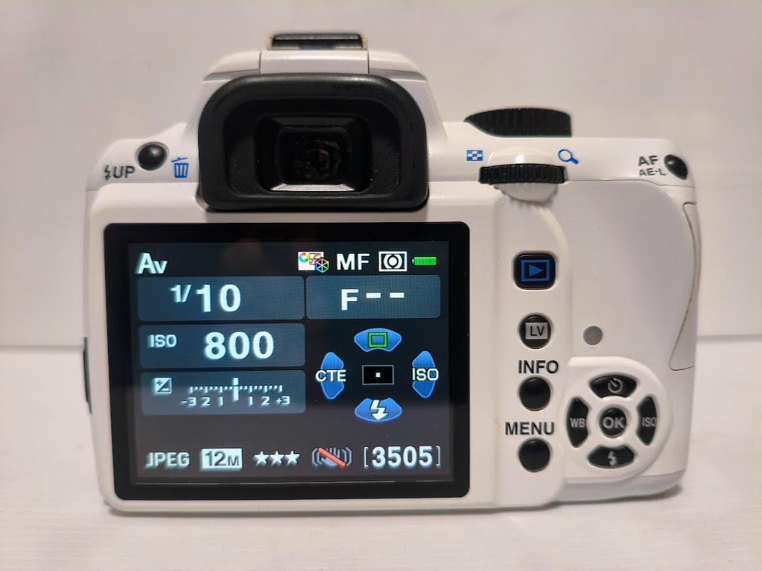 「ややなみん」【黒死病対策済】PENTAX K-r ホワイト