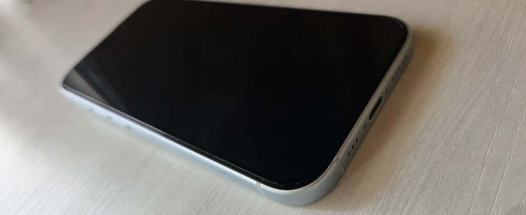 Apple iPhone 15 ブルー 本体　128G　美品