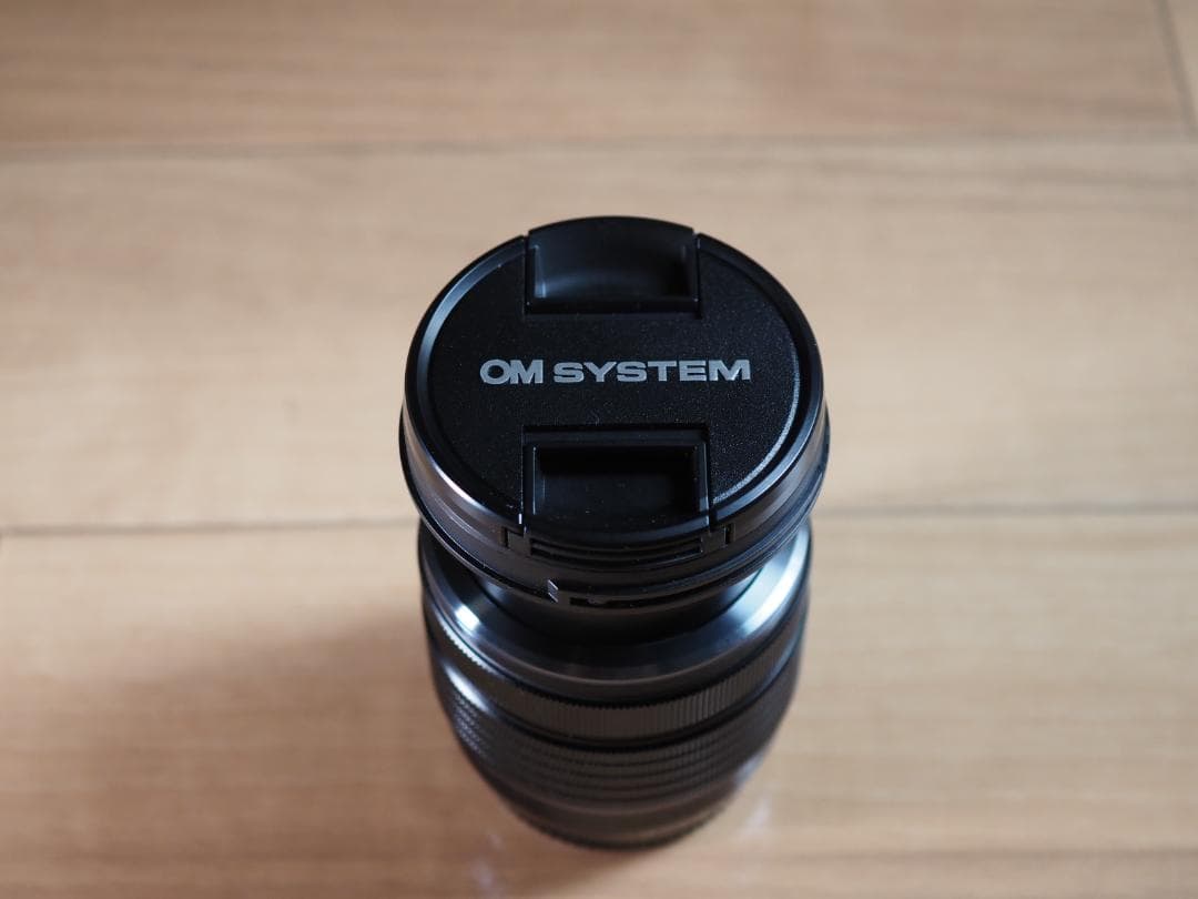 美品 OM SYSTEM M.ZUIKO 12-45mm F4.0 PRO