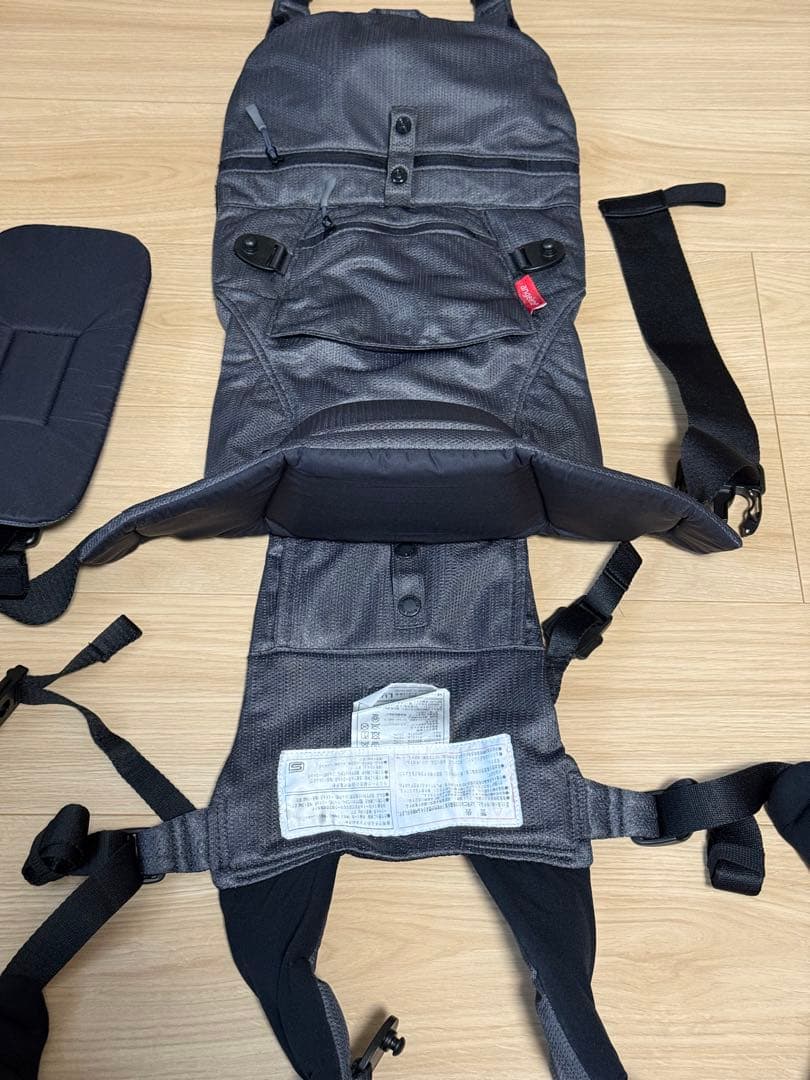 angelette アンジェレッテ ON 抱っこ紐 ヒップシート　ブラック